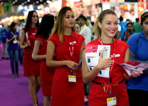 hostesses-at-one-of-the-exhibitions-in-uae-image-1